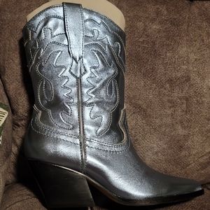 NWT DOLCE VITA BOOTS